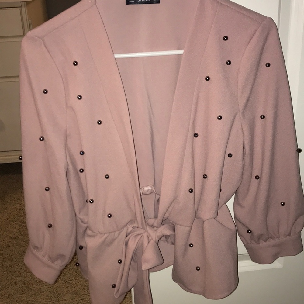 Mauve tie shirt